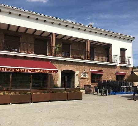 Hostal La Caballeriza Malpartida de Cáceres Exterior foto